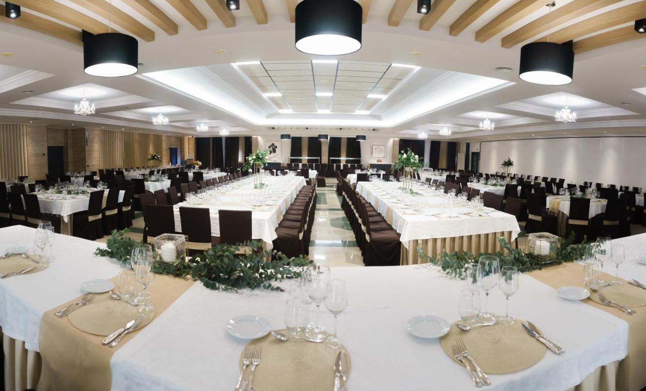 Hospedium Hotel Triana Miajadas Extérieur photo